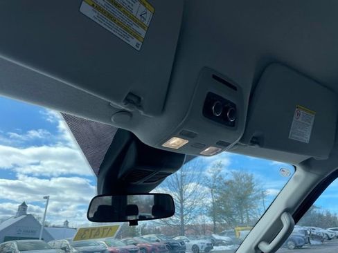 Used 2024 Ford Transit 350 XLT image 18