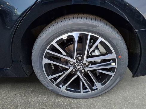 New 2026 Toyota Camry XLE image 5