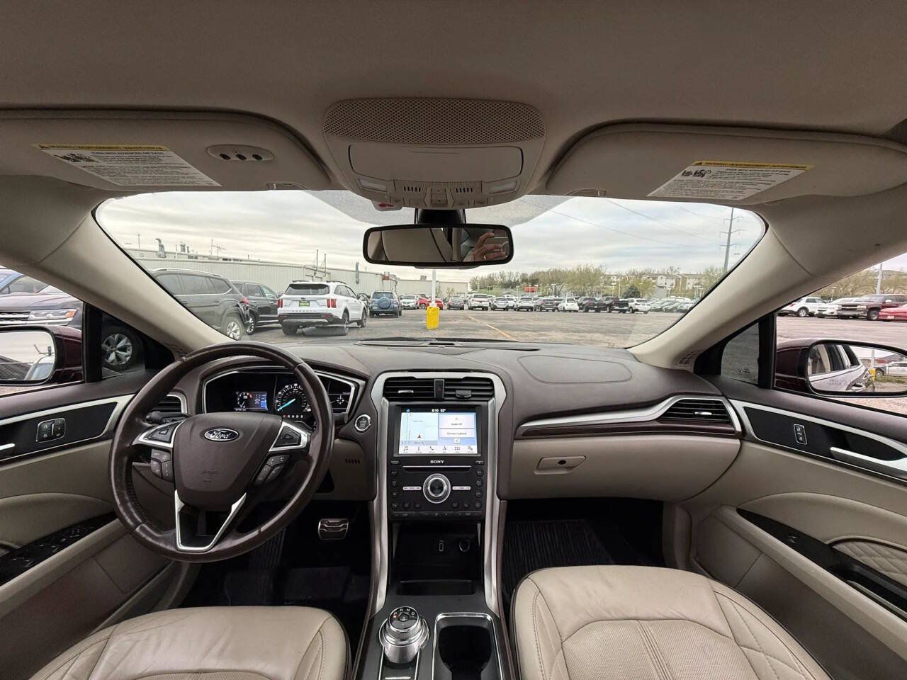 Used 2017 Ford Fusion Platinum FWD image 28