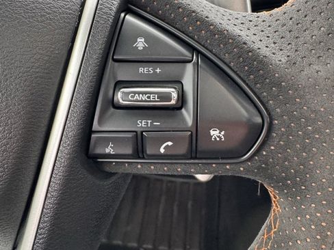 Used 2021 Nissan Maxima SR w/ Sport Mat Group image 31