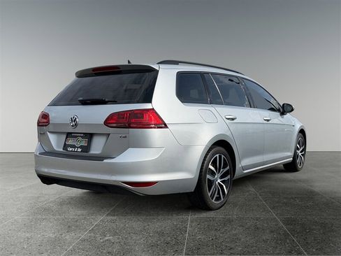 Used 2016 Volkswagen Golf Limited Edition FWD image 6