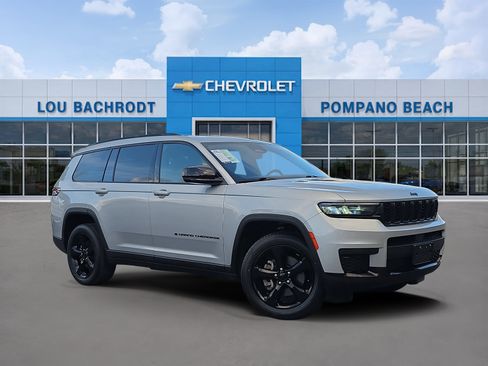 Used 2023 Jeep Grand Cherokee L Laredo RWD image 1