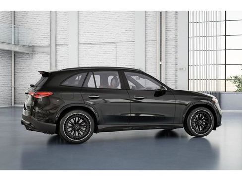 New 2026 Mercedes-Benz GLC 43 AMG 4MATIC image 18