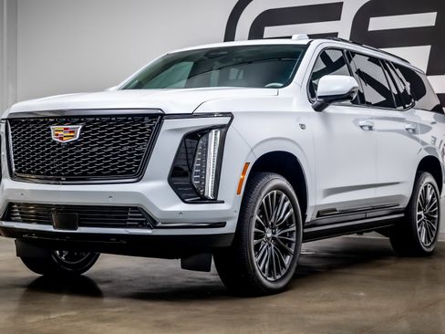 Used 2026 Cadillac Escalade Platinum Sport AWD/4WD image 30