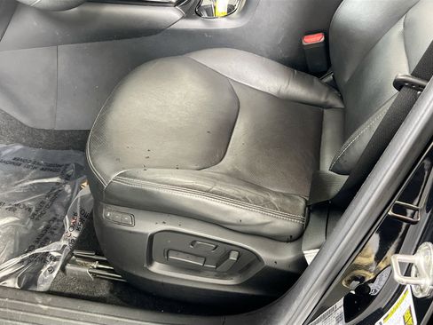 Used 2022 MAZDA CX-9 Touring Plus image 18