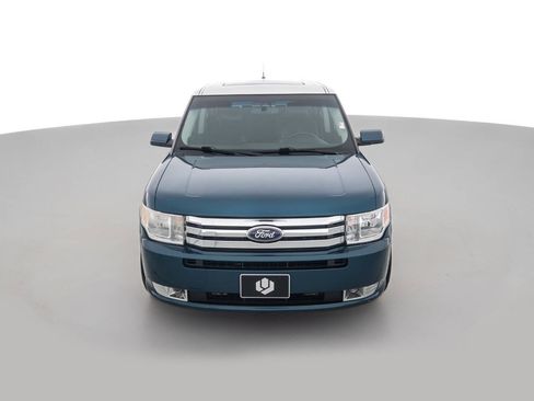 Used 2011 Ford Flex SEL w/ Rapid Spec Order Code image 2