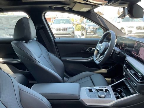 New 2026 BMW 330i Sedan w/ M Sport Package image 30