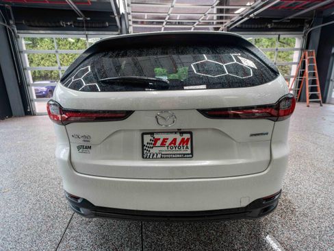Used 2024 MAZDA CX-90 Plug-In Hybrid w/ Preferred AWD/4WD image 3