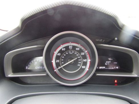 Used 2014 MAZDA MAZDA3 i Sport image 28