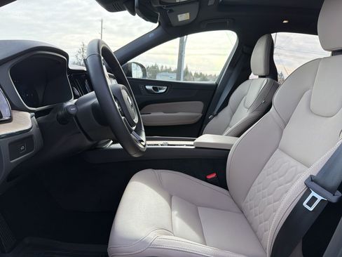 New 2026 Volvo XC60 B5 Plus w/ Protection Package Premier image 22