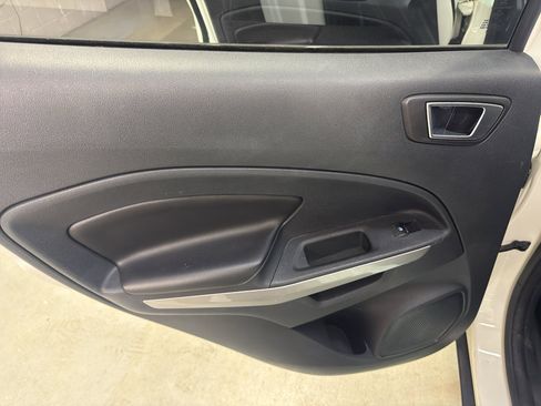 Used 2020 Ford EcoSport Titanium AWD/4WD image 24