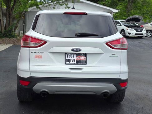 Used 2016 Ford Escape SE FWD image 7