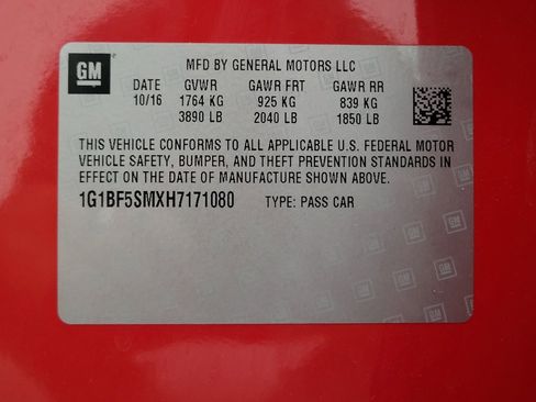 Used 2017 Chevrolet Cruze Premier image 33