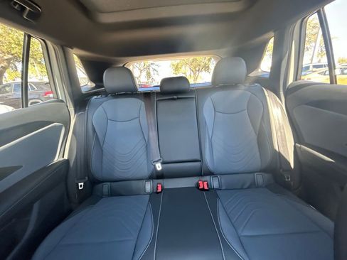 New 2026 Volkswagen Tiguan SE R-Line image 14