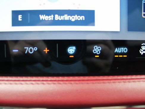 Used 2024 Lincoln Corsair Reserve w/ Equipment Group 201A image 16