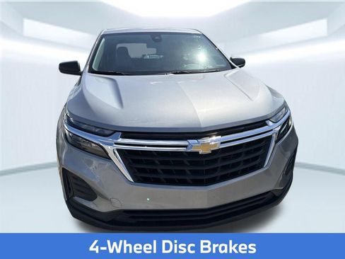Used 2024 Chevrolet Equinox LS w/ Driver Confidence II Package FWD image 6