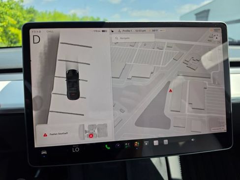 Used 2023 Tesla Model Y Long Range AWD/4WD image 55