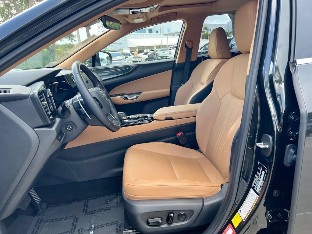 Certified 2025 Lexus NX 350 AWD w/ Accessory Package (2T) image 12