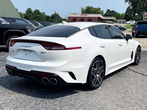 Used 2022 Kia Stinger GT2 RWD image 6