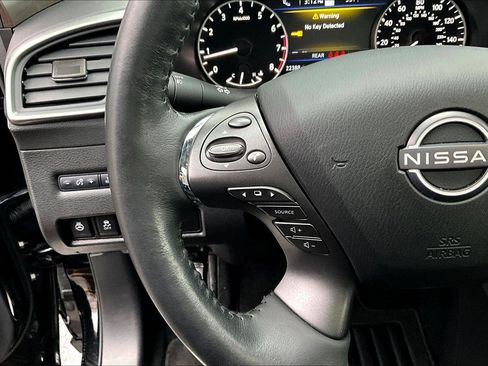 Used 2024 Nissan Murano Platinum w/ Cargo Package image 18