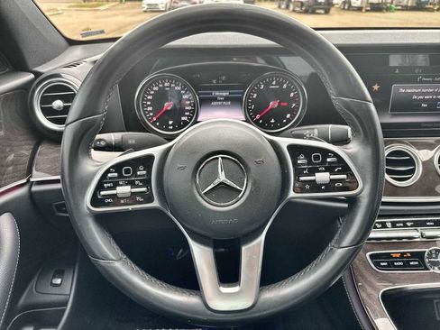 Certified 2019 Mercedes-Benz E 300 image 21