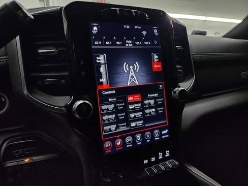 Used 2021 RAM 3500 Laramie w/ Night Edition image 47