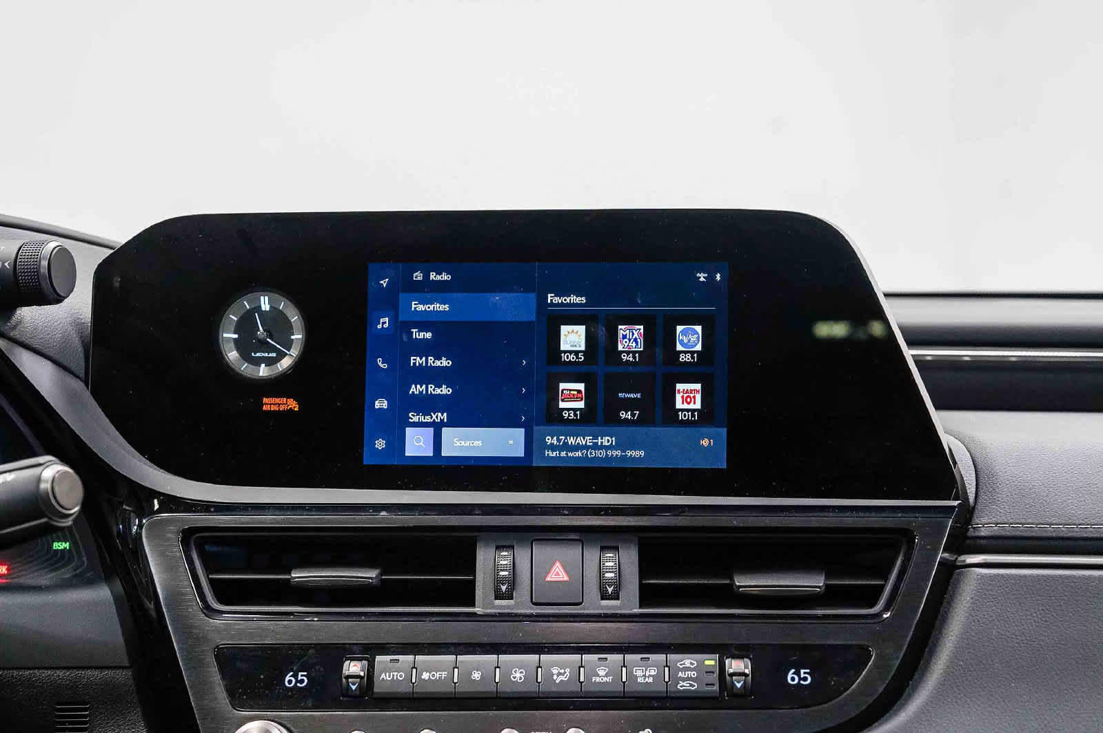 Used 2024 Lexus ES 350 FWD image 14