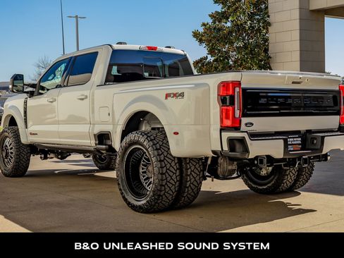 Used 2026 Ford F450 Platinum w/ FX4 Off-Road Package image 7