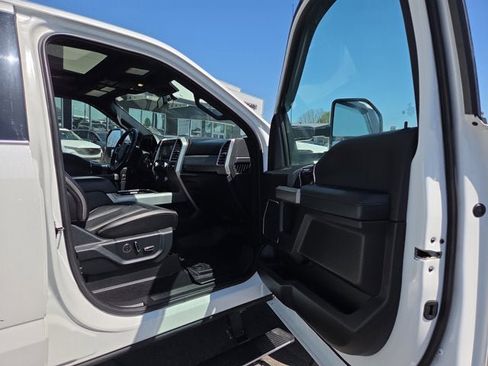 Used 2021 Ford F450 Platinum w/ FX4 Off-Road Package AWD/4WD image 14