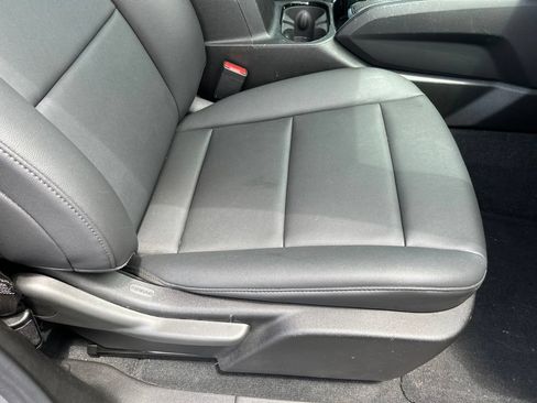 Used 2024 Chevrolet Colorado Trail Boss AWD/4WD image 39
