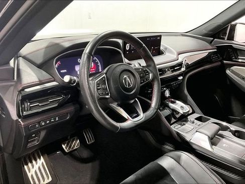 Used 2022 Acura MDX A-Spec image 17