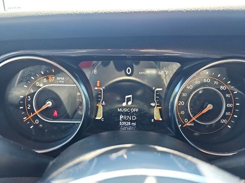 Used 2022 Jeep Wrangler Unlimited Sahara AWD/4WD image 23