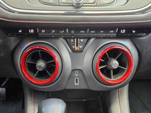 Used 2020 Chevrolet Blazer RS FWD image 18