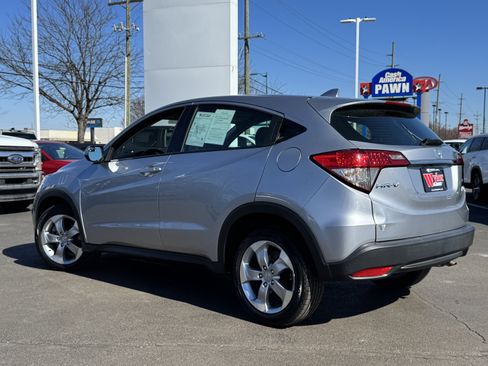 Used 2019 Honda HR-V LX image 17