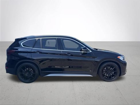 Used 2018 BMW X1 xDrive28i w/ Convenience Package AWD/4WD image 5