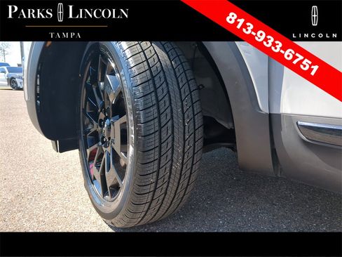 Used 2022 Kia Telluride EX w/ EX Premium Package image 34