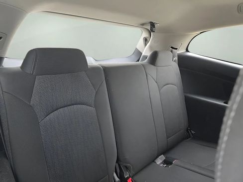 Used 2015 Chevrolet Traverse LT AWD/4WD image 23