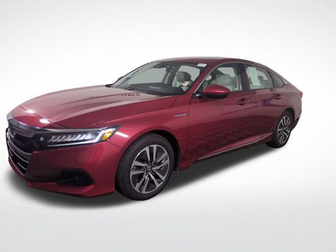 Used 2021 Honda Accord EX image 1