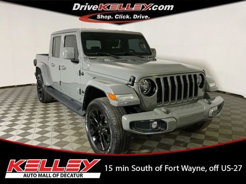 Used 2023 Jeep Gladiator Overland AWD/4WD image 1