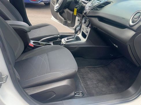 Used 2018 Ford Fiesta SE image 23