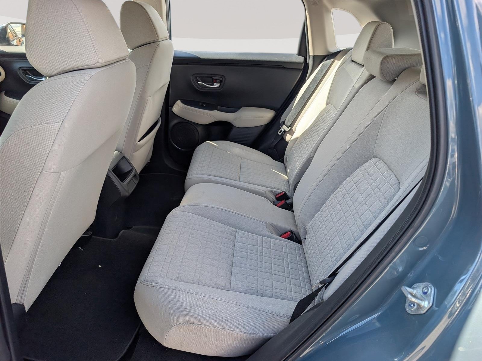 Used 2025 Honda HR-V LX image 14