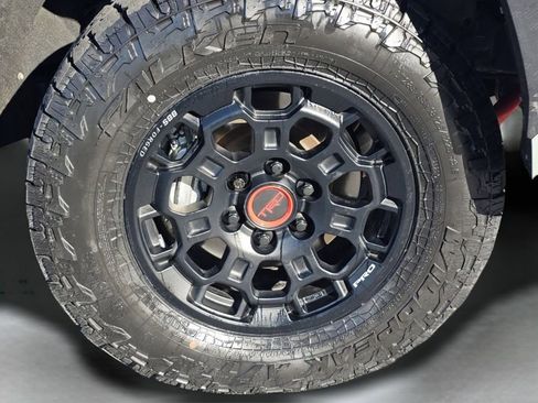 Used 2022 Toyota Tundra TRD Pro w/ TRD Pro Tow Package image 20