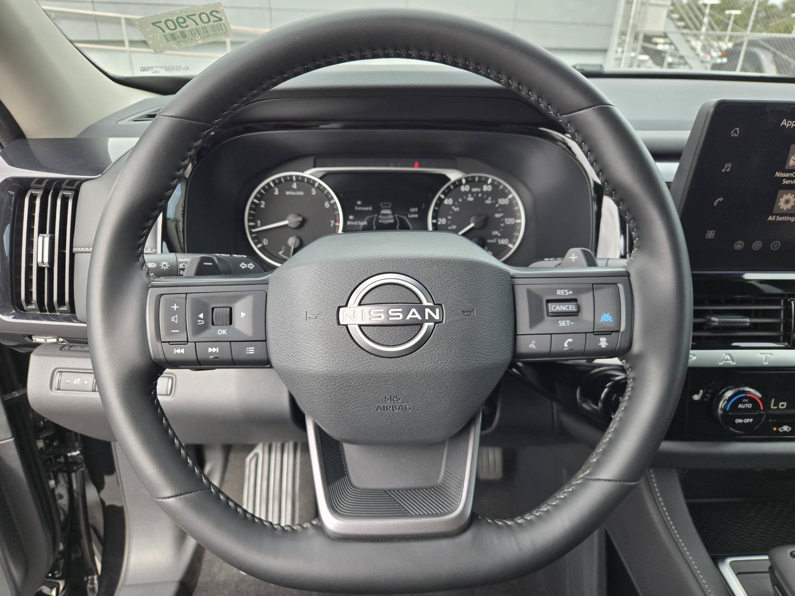 Used 2026 Nissan Pathfinder SV FWD image 15