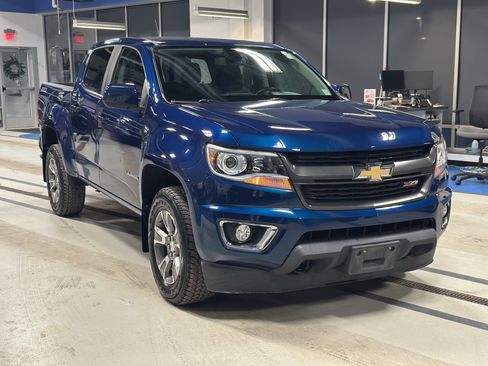 Used 2020 Chevrolet Colorado Z71 image 3