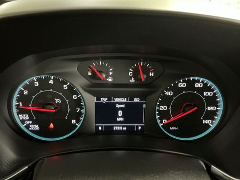 Used 2023 Chevrolet Equinox LS w/ Driver Confidence II Package AWD/4WD image 18