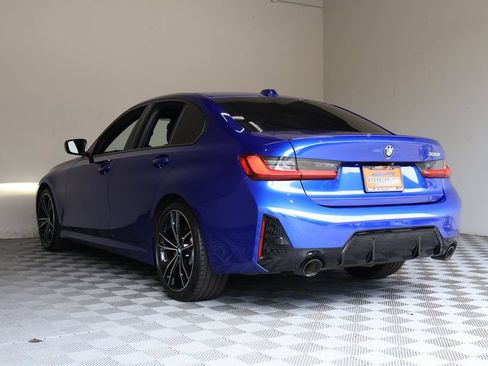 Used 2023 BMW 330i Sedan w/ M Sport Package RWD image 13