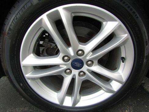 Used 2018 Ford Fusion S FWD image 32