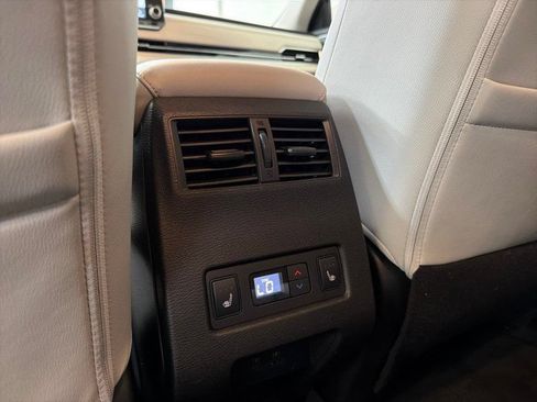 Used 2022 Mitsubishi Outlander SEL FWD image 25