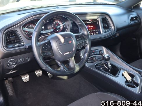 Used 2023 Dodge Challenger R/T w/ Plus Package image 8