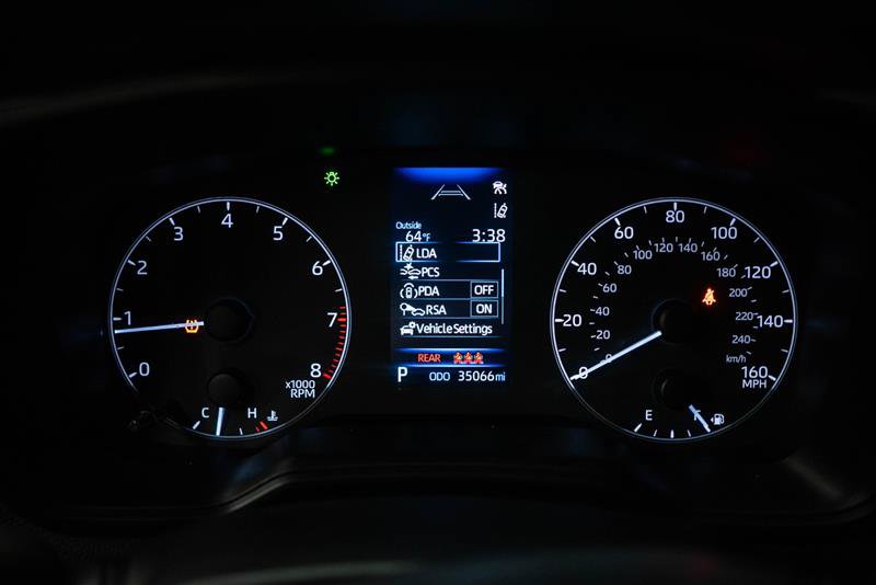 Used 2025 Toyota Corolla LE FWD image 16